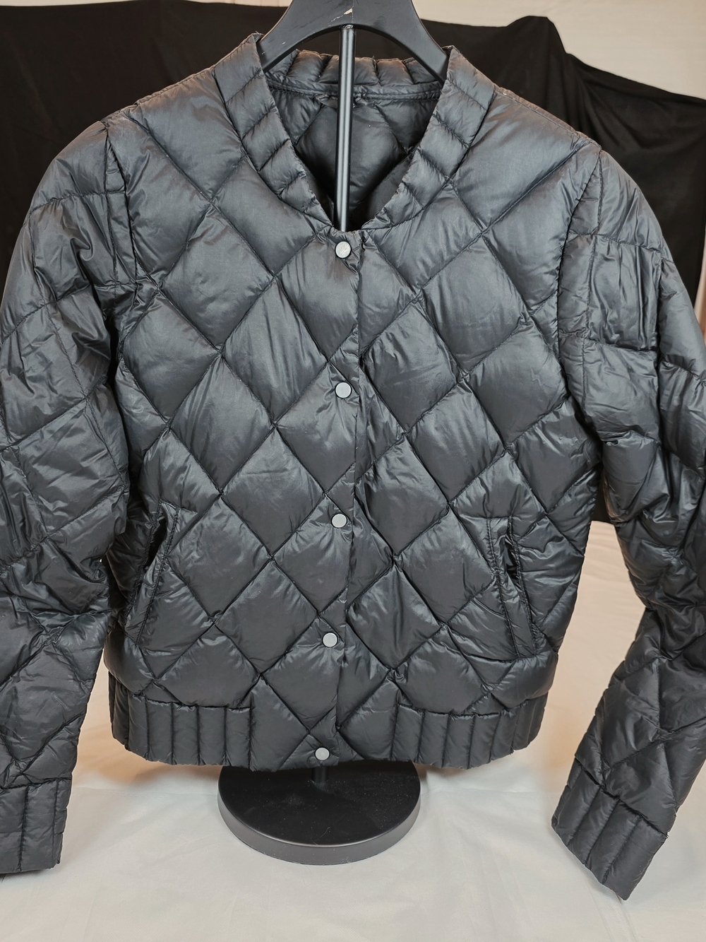Moncler Lans Giubbotto Black Quilted Down Jacket Size 4